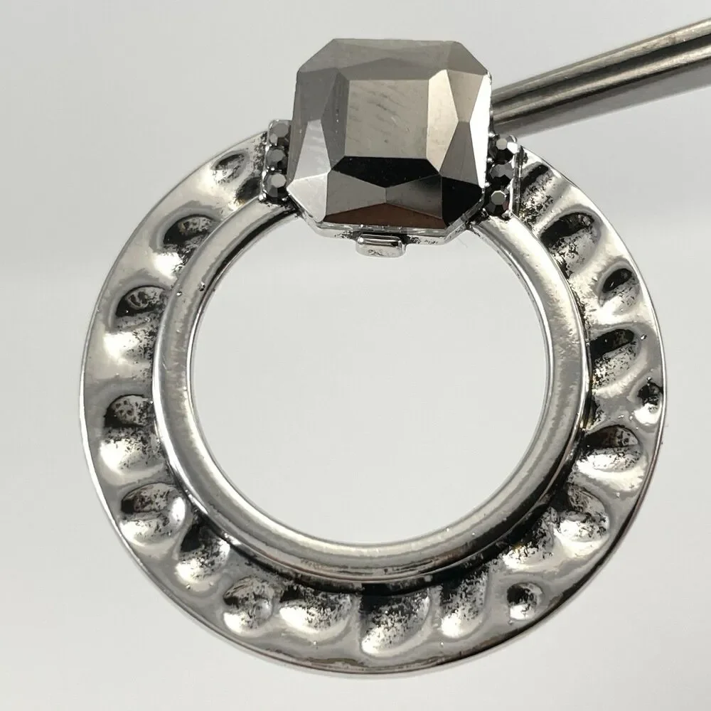 Silver Tone Dark Gray Glass Rhinestone Hammer Finish Round Stud Earrings Boho